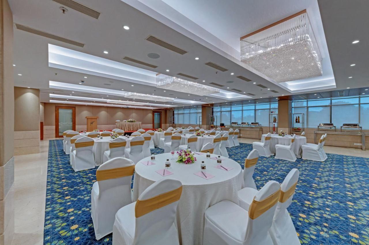 Hotel The Fern Residency Turbhe Navi Mumbai Zewnętrze zdjęcie