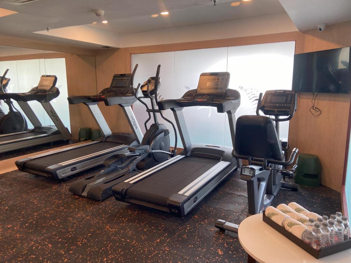 Hotel The Fern Residency Turbhe Navi Mumbai Zewnętrze zdjęcie